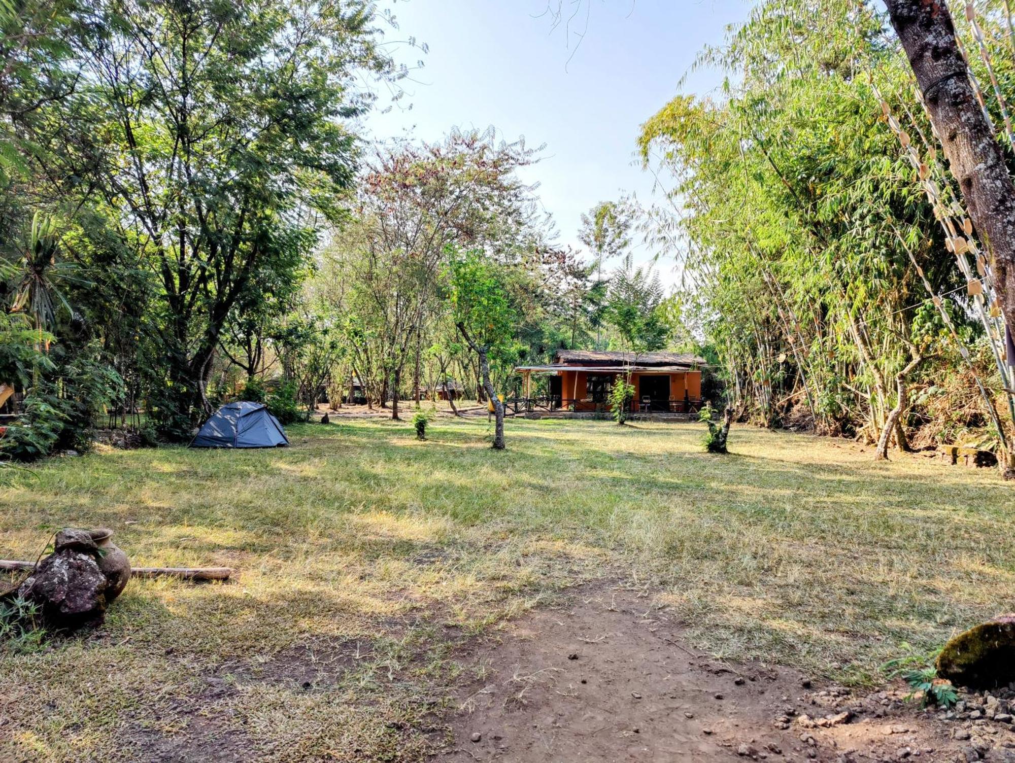 Red Rocks Rwanda - Campsite & Guesthouse Nyakinama Exterior foto